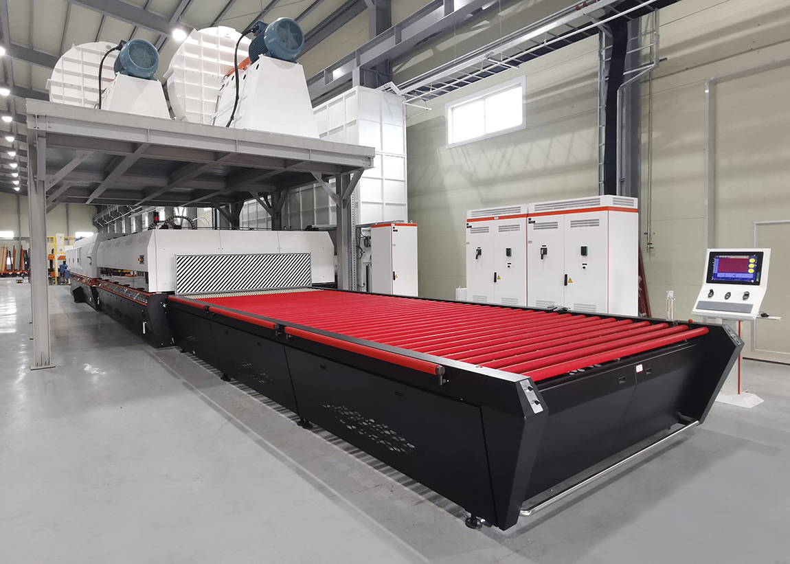 2020年，万搏官方在线入口-万搏（中国）
成立25周年之际，韩国客户签定第5000台万搏官方在线入口-万搏（中国）
钢化炉.jpg